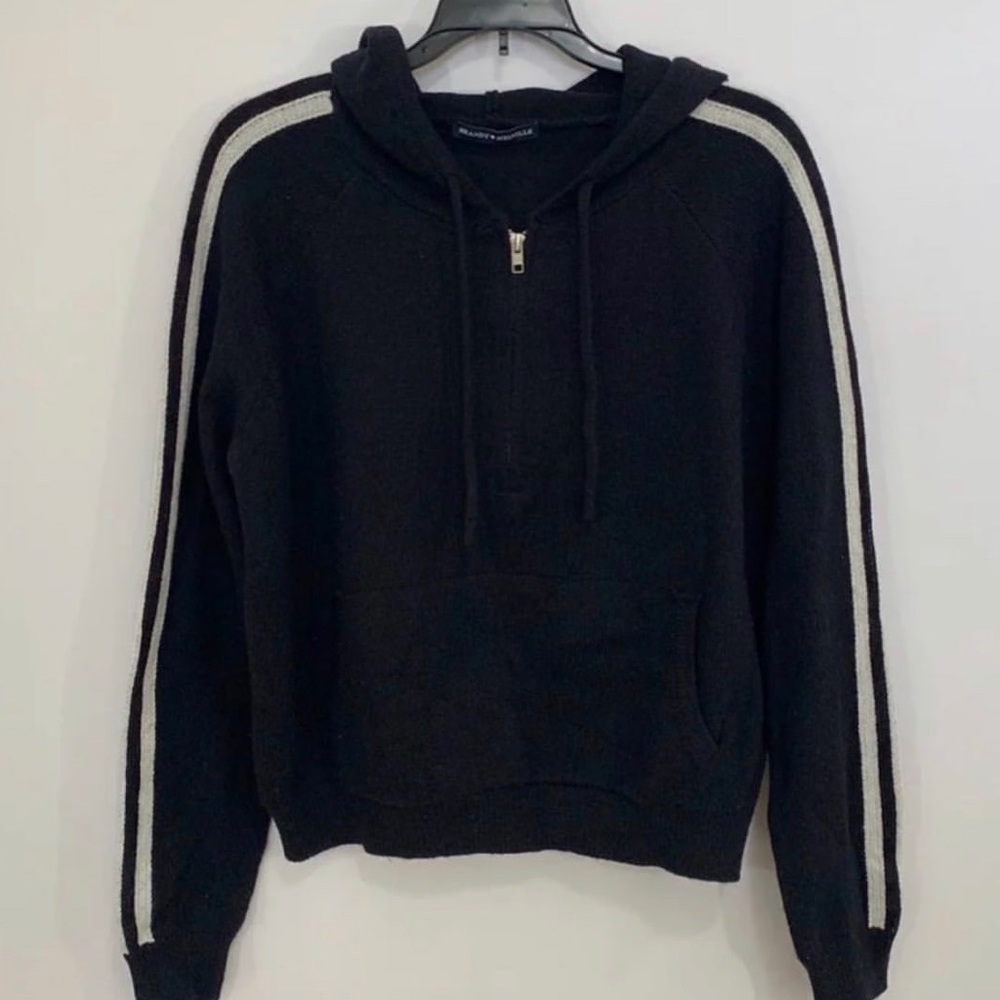 Brandy Melville sweater